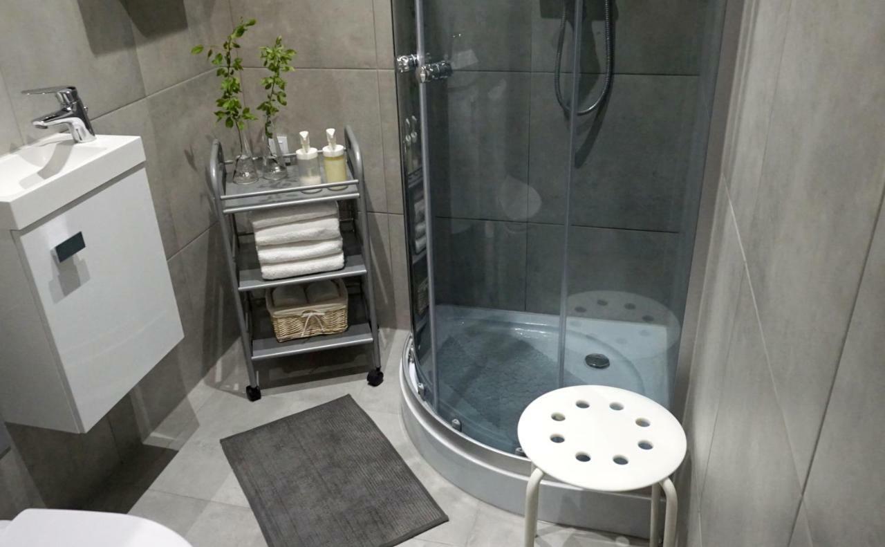Lovely Jubbly Apartment Krakow Bagian luar foto